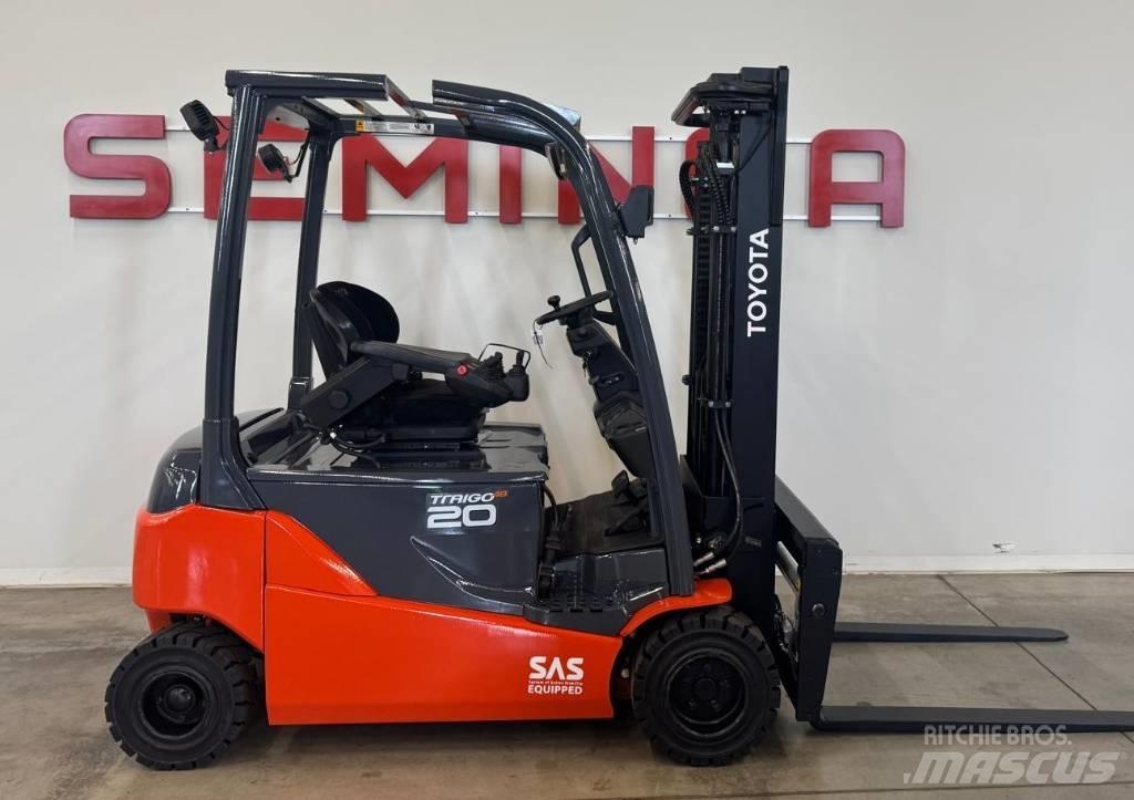Toyota 10898 8FBM20T شاحنات ذات رافعات شوكية تعمل بالكهرباء