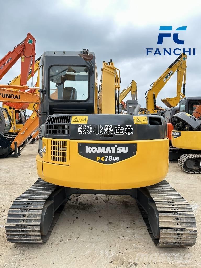 Komatsu PC 78 US حفارات زحافة