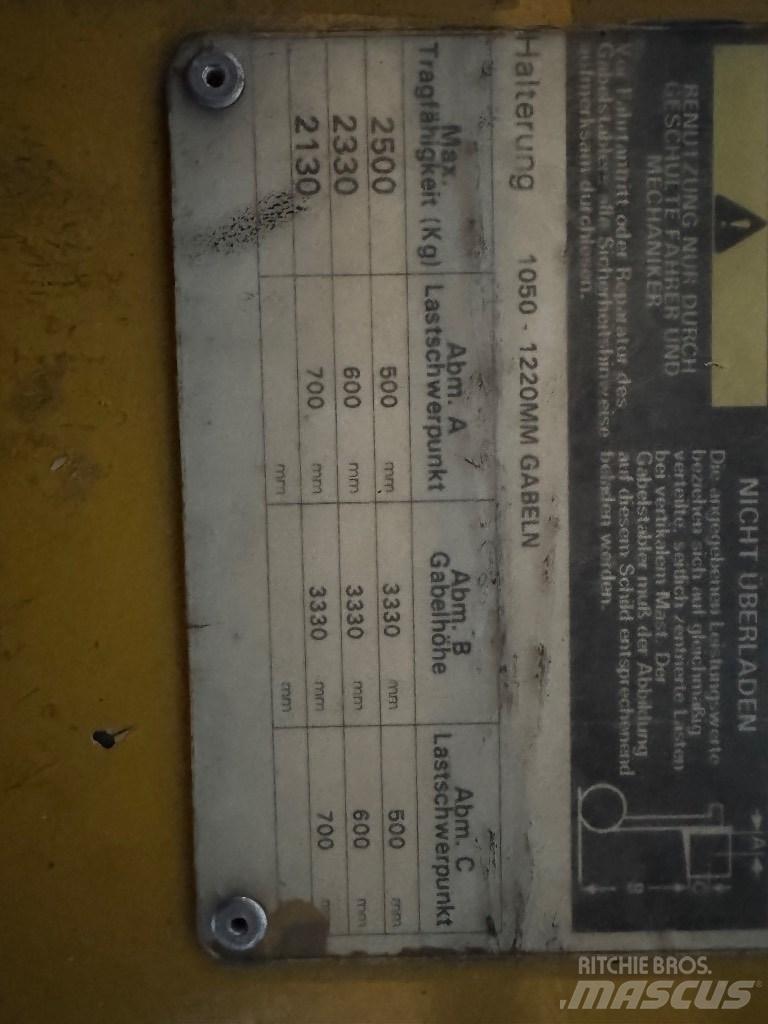 Yale GLP 25 شاحنات LPG