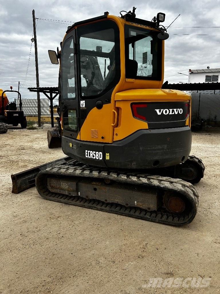 Volvo ECR 58 D حفارات صغيرة أقل من 7 طن (حفارات صغيرة)