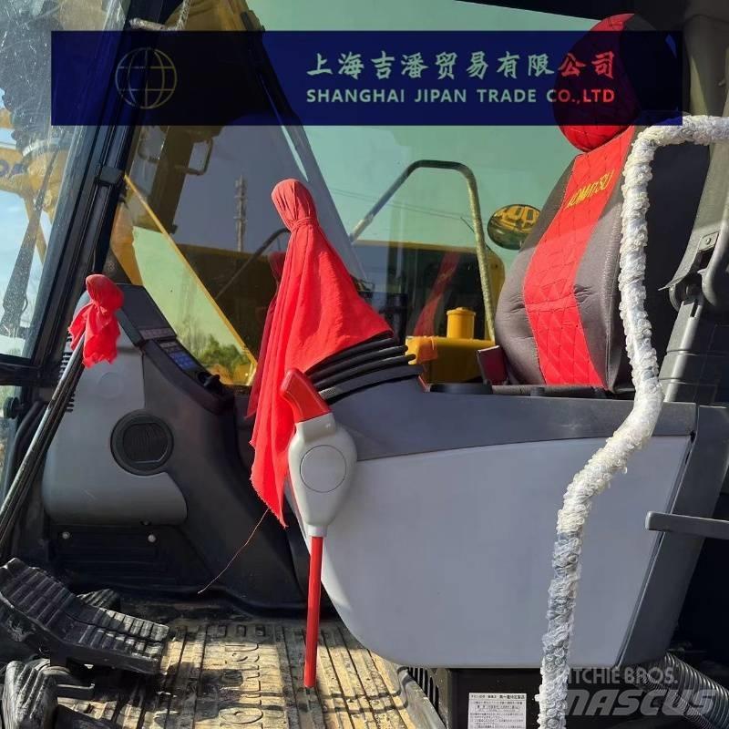 Komatsu PC 120 حفارات وسط 7 طن - 12 طن
