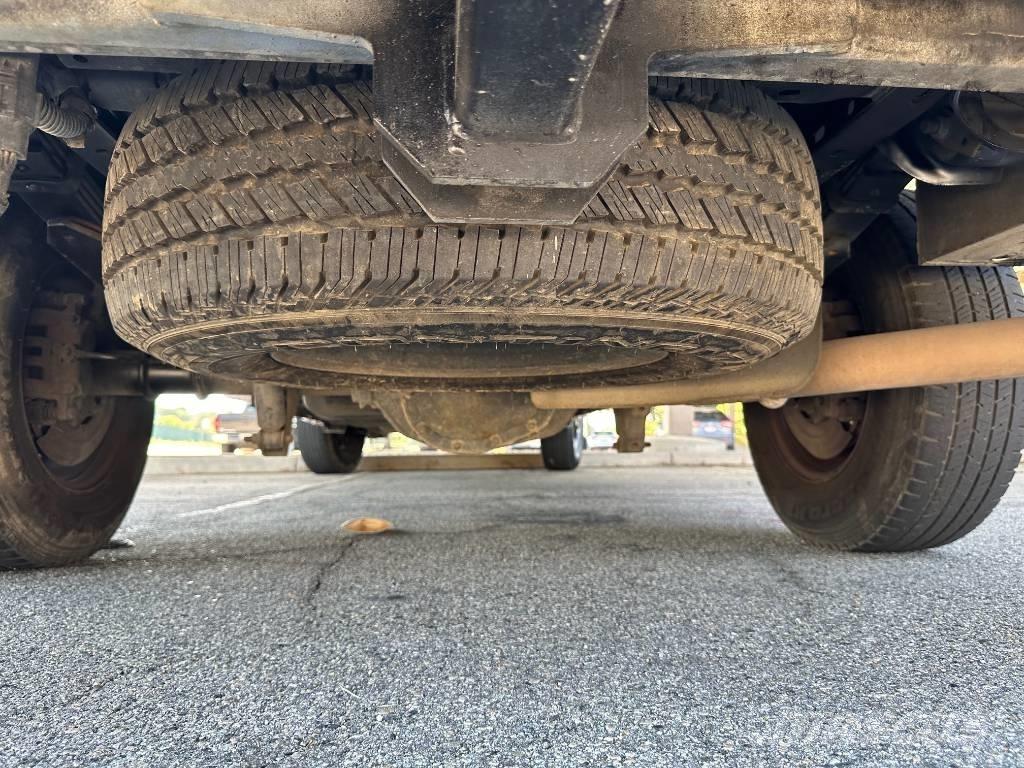 Ford F 250 SD شاحنات خفيفة/مفصلية الجوانب