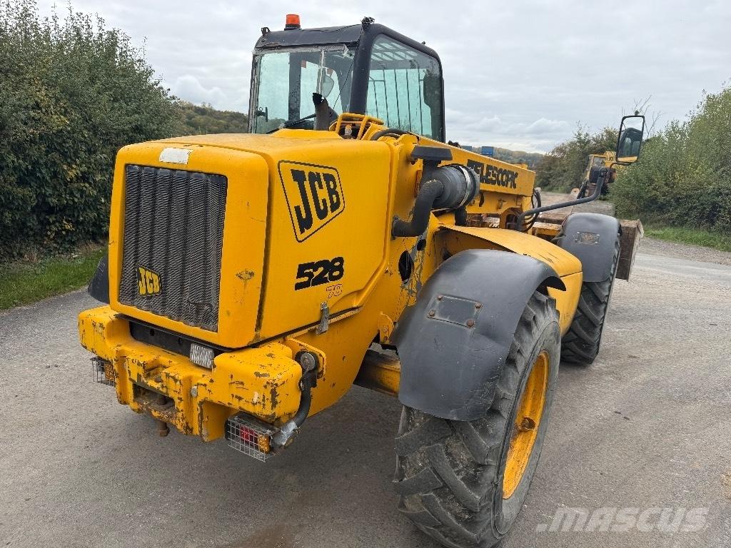 JCB 528-70 مناولات متداخلة