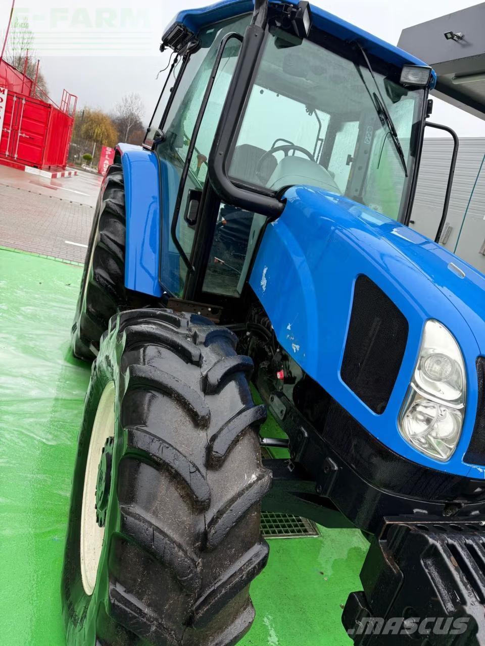 New Holland T5060 الجرارات