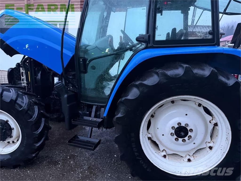 New Holland T5060 الجرارات