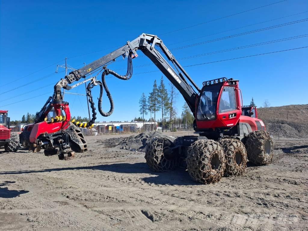 Komatsu 911 حصادات