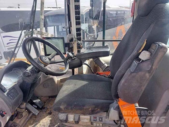 Volvo L150H رافعات أخرى