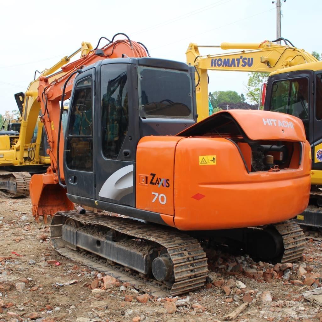 Hitachi ZX 70 حفارات زحافة