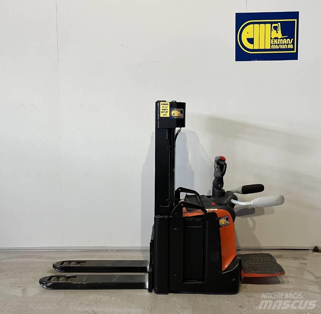 BT truck SPE 160L معدات التكديس الجوالة