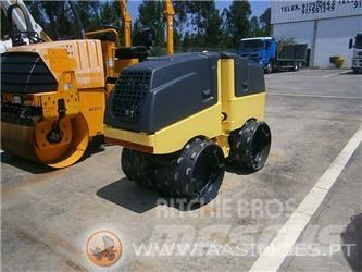 Bomag BMP 8500 مداحل ثنائية الاسطوانة