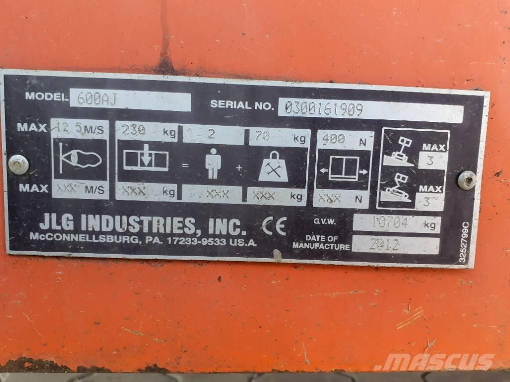 JLG 600AJ رافعات سلة مفصلية