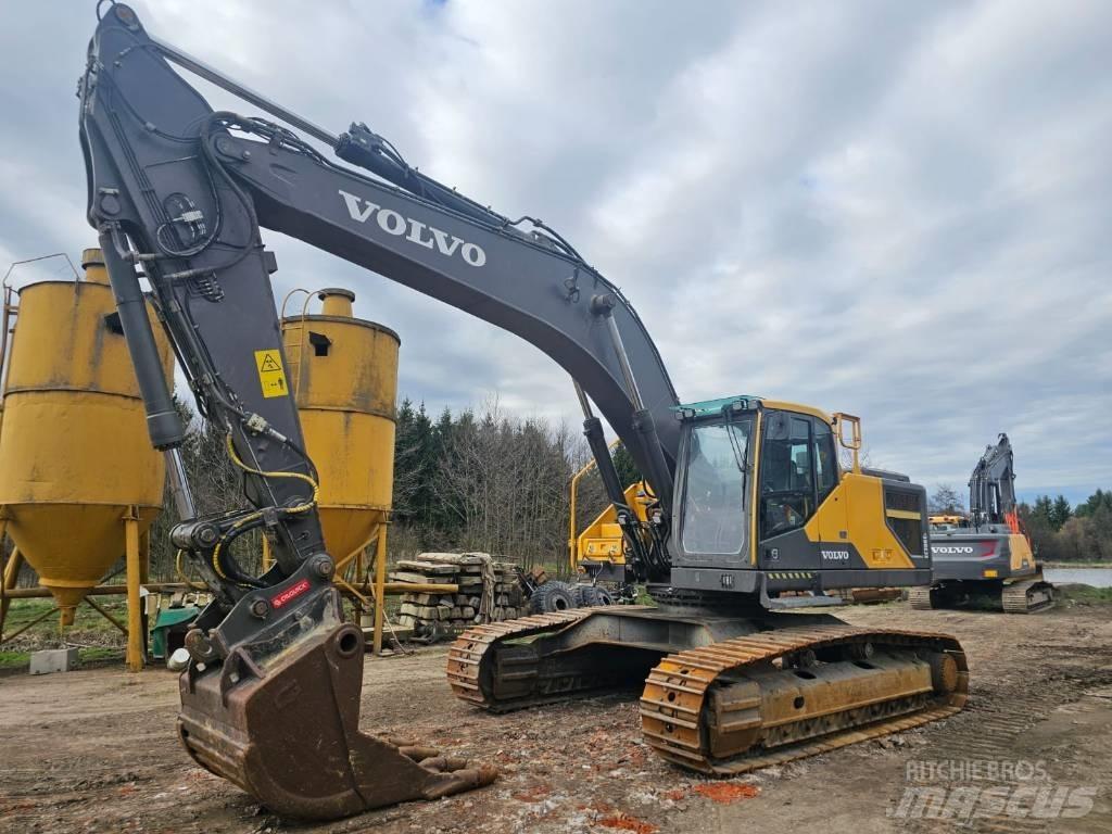 Volvo EC 300 EL حفارات زحافة