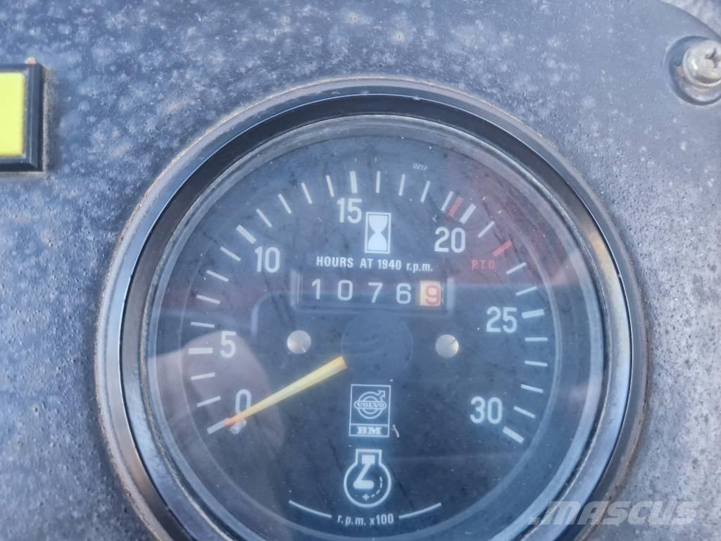 Volvo BM 500 الجرارات