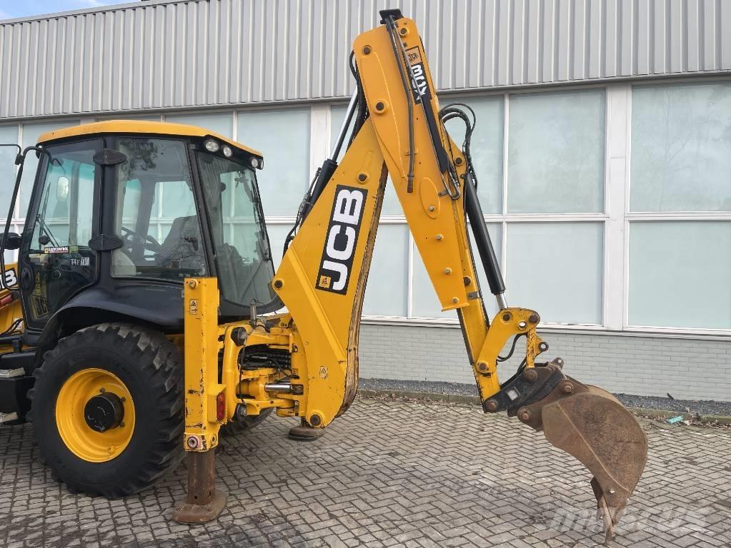 JCB 3 CX   2016   CE لوادر ذات جرافات عكسية