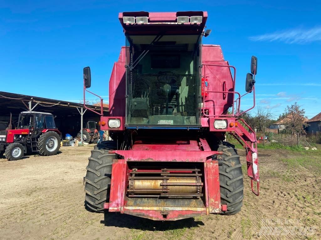 Case IH 521 حصادات