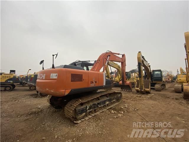 Hitachi ZX240G حفارات زحافة