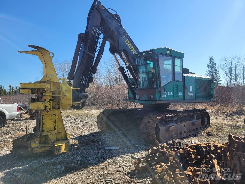 Timberjack 850 قاطعات وجامعات الأشجار