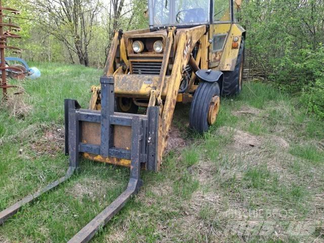 Massey Ferguson 50B الجرارات