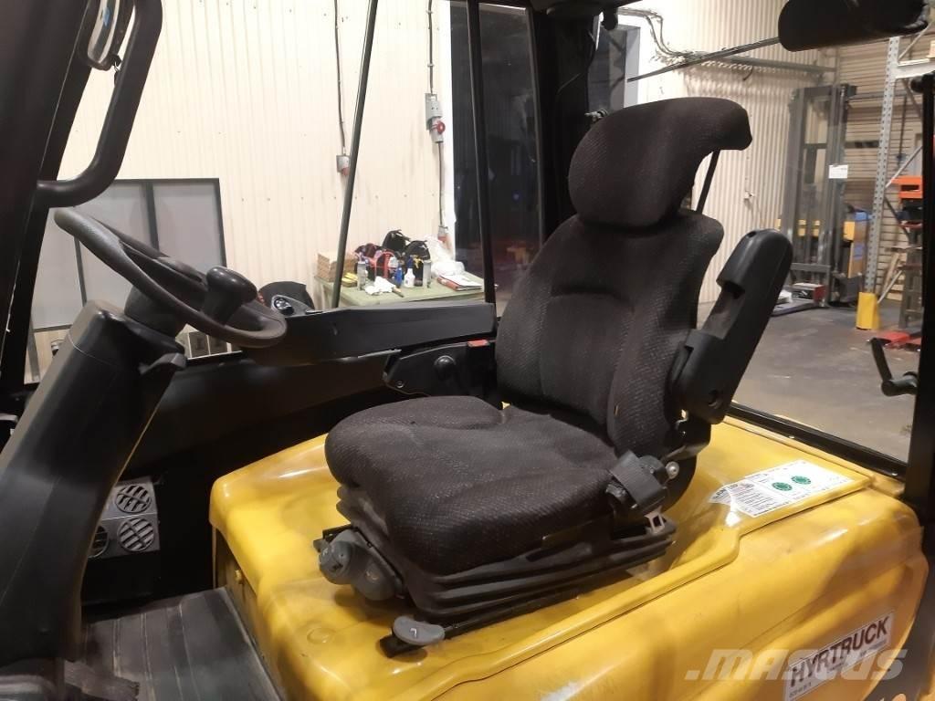 Yale ERP25VL شاحنات ذات رافعات شوكية تعمل بالكهرباء