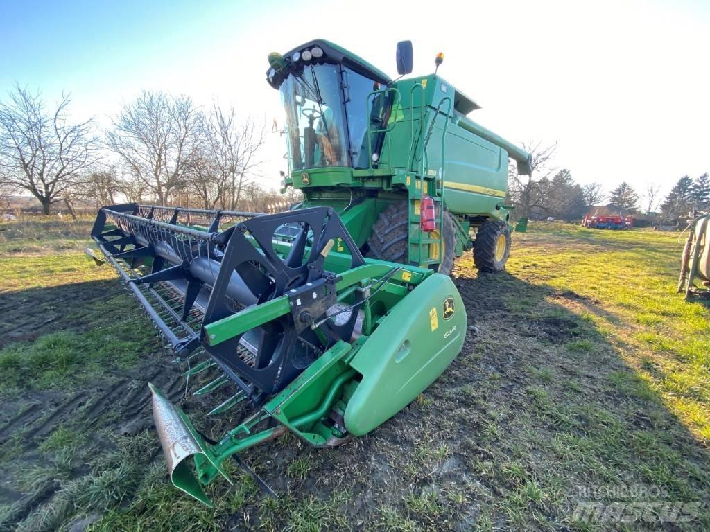 John Deere W 650 حصادات