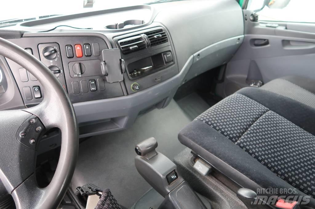 Mercedes-Benz 822 L شاحنات خفيفة/مفصلية الجوانب