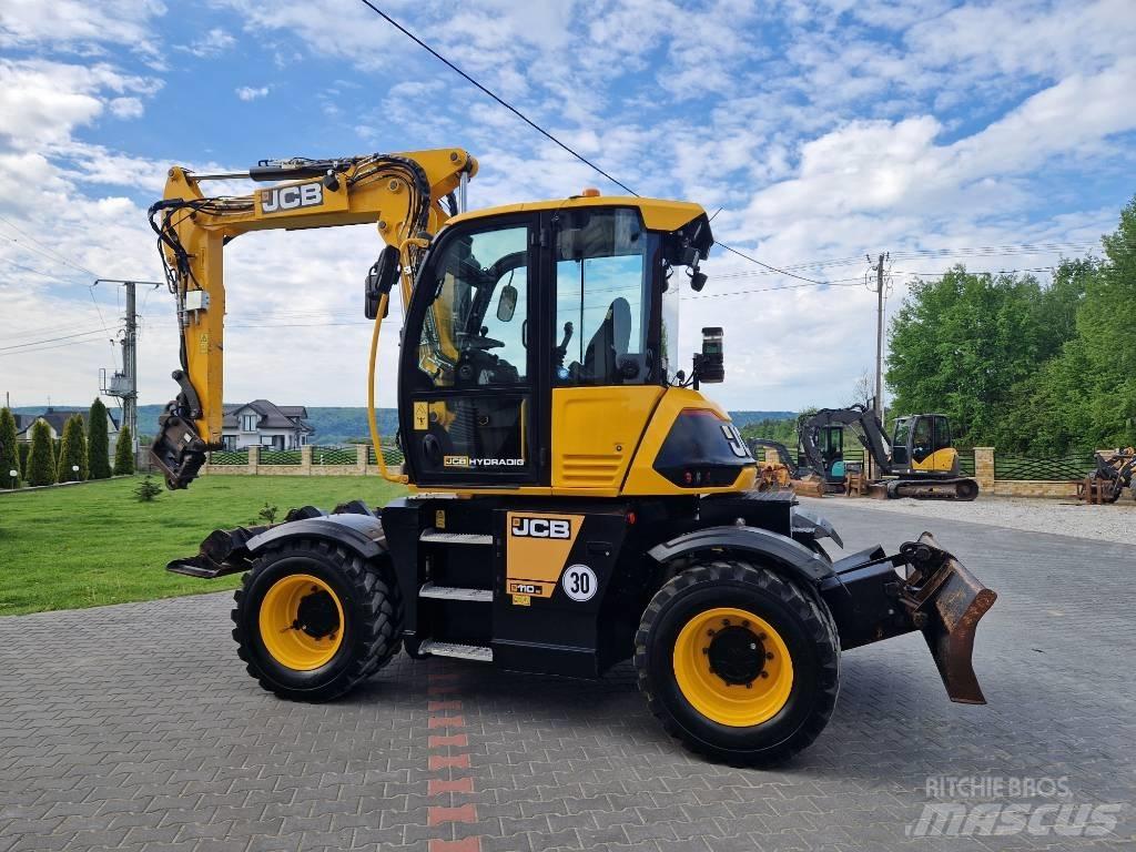 JCB 110 Hydradig حفارات بعجل