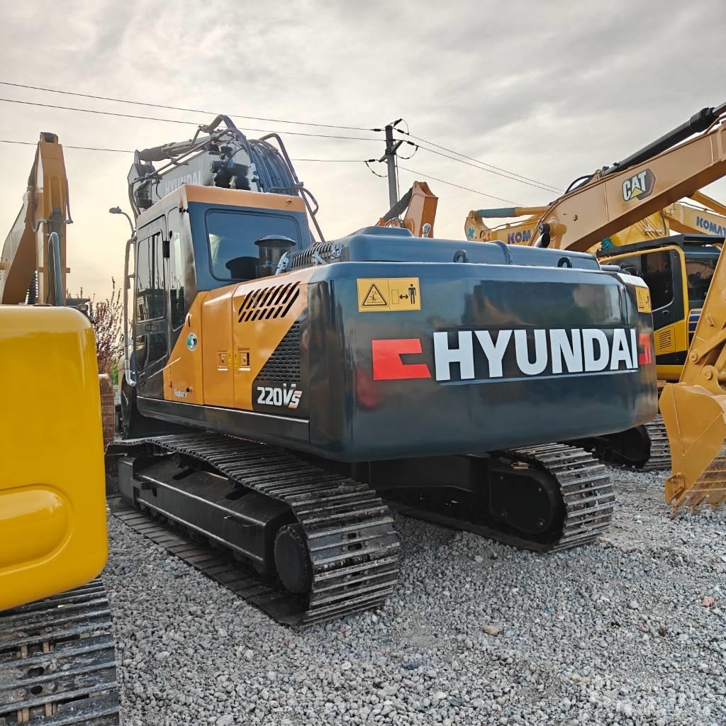 Hyundai 220VS حفارات زحافة