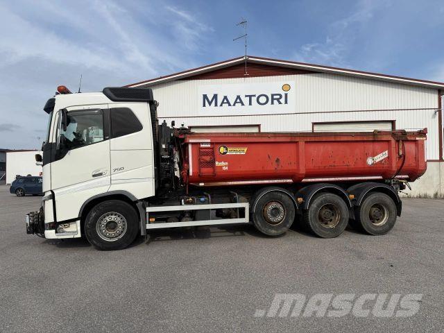 Volvo FH16-750 8x4 مركبات الأغراض العامة