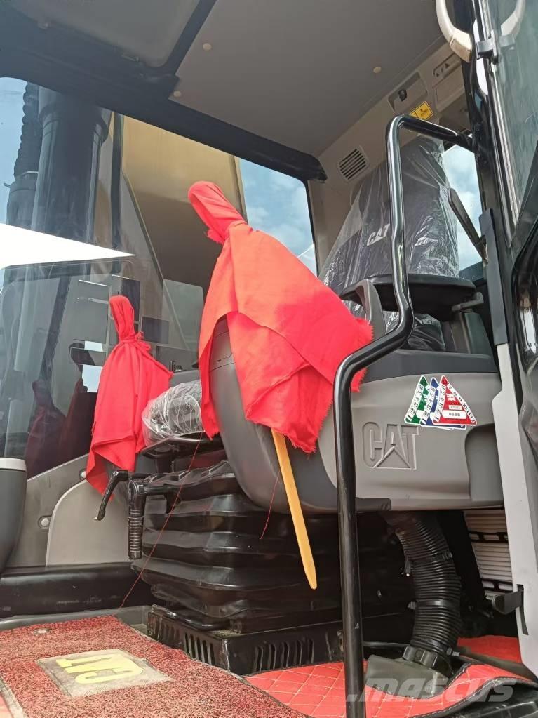 CAT 336 GC حفارات زحافة