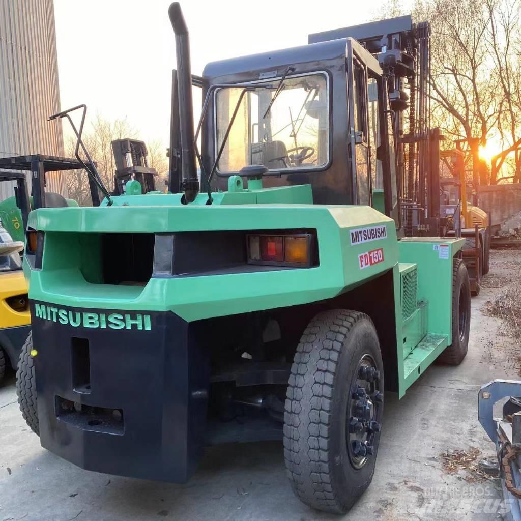 Mitsubishi FD 160 مناولات متداخلة