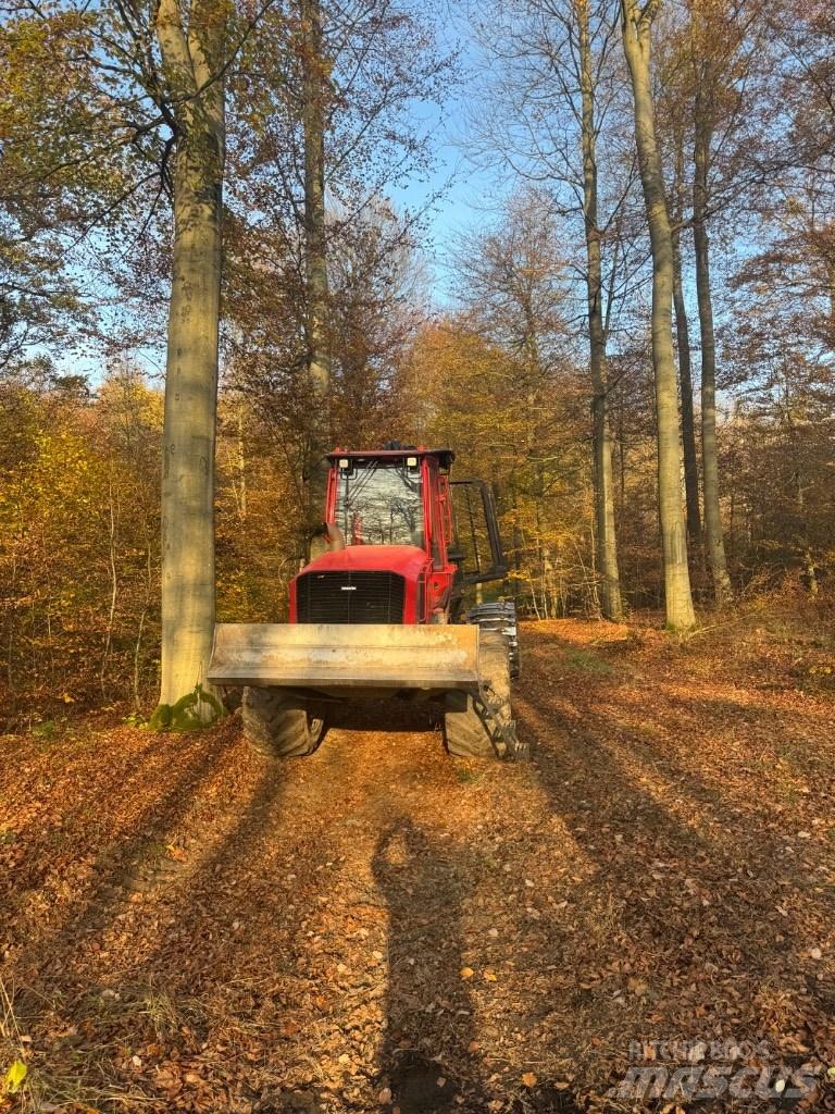 Komatsu 875 شاحنات