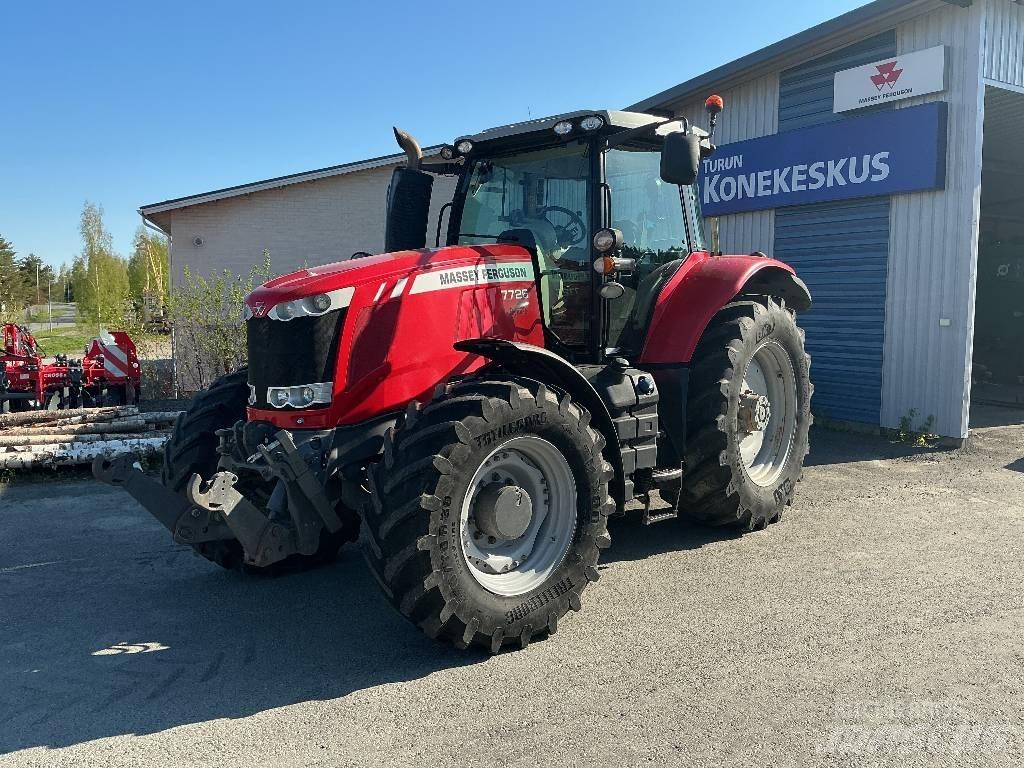 Massey Ferguson 7726 الجرارات