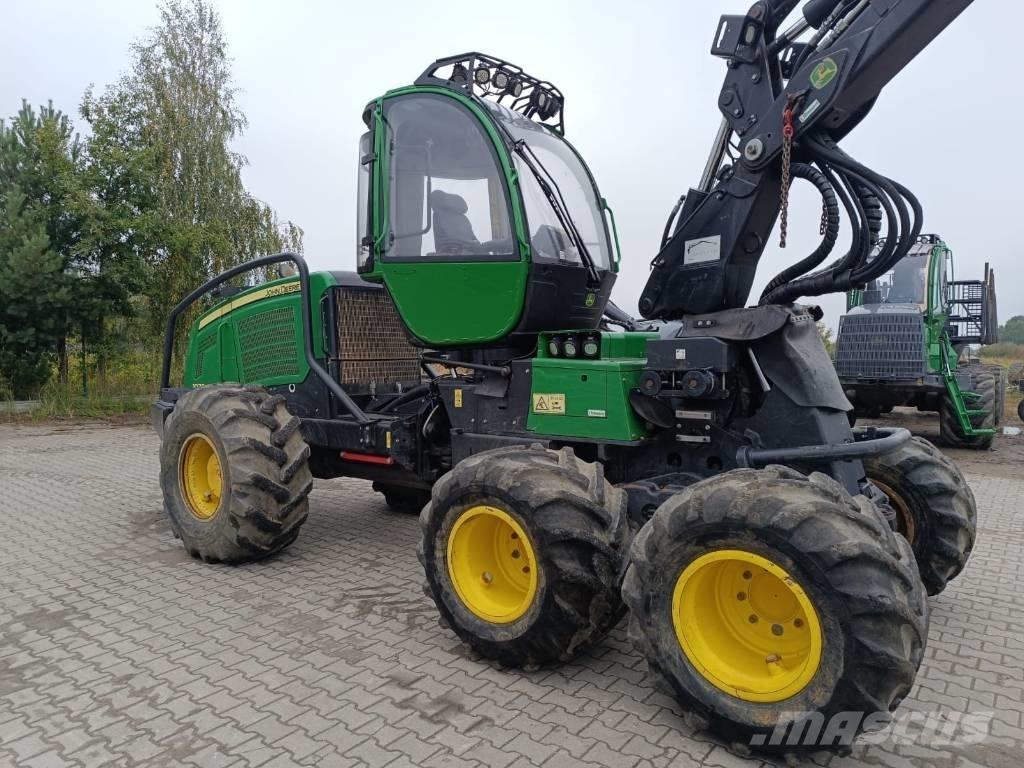 John Deere 1070 E حصادات