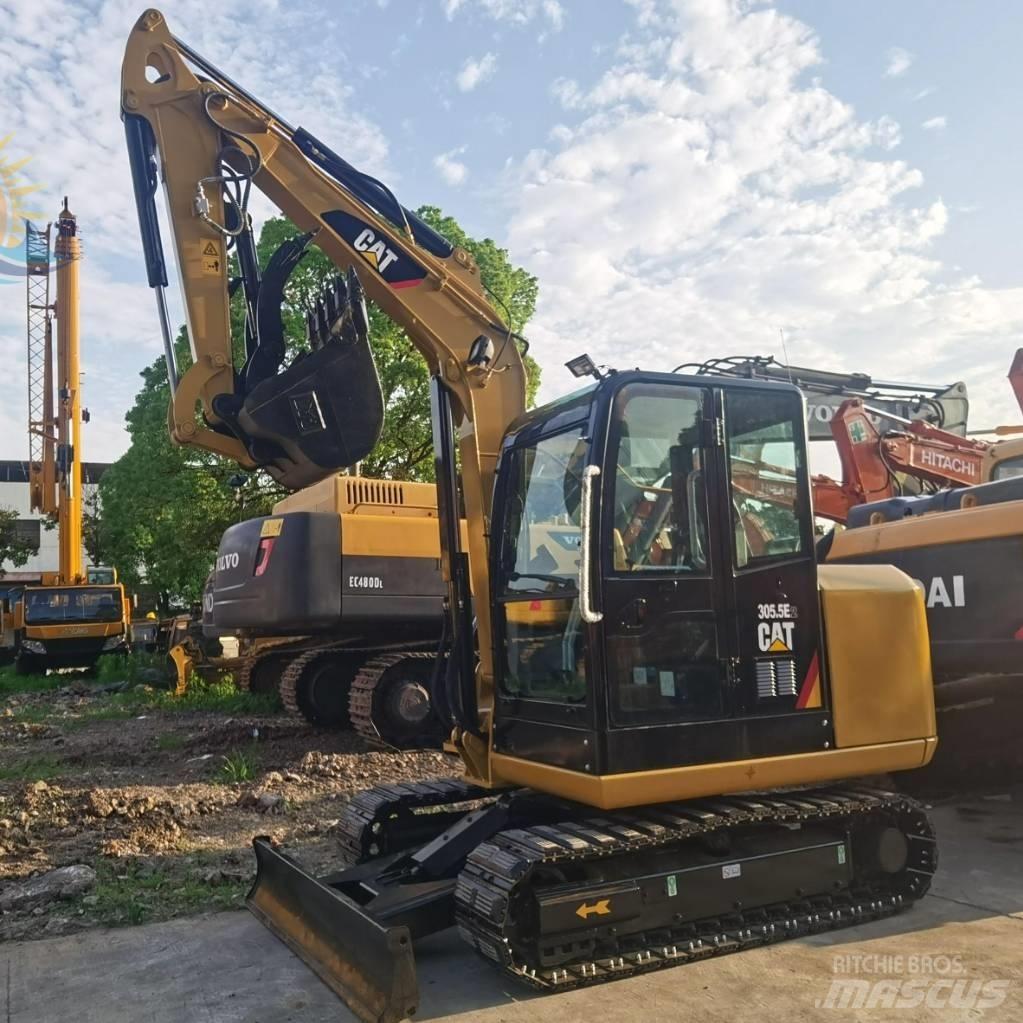 CAT 305.5 E2 حفارات صغيرة أقل من 7 طن (حفارات صغيرة)