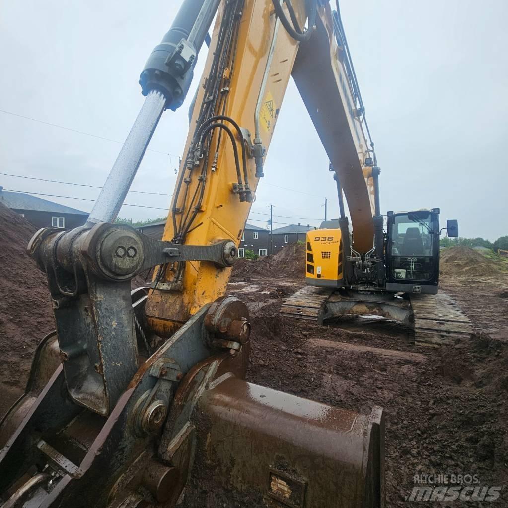 Liebherr R936 حفارات زحافة