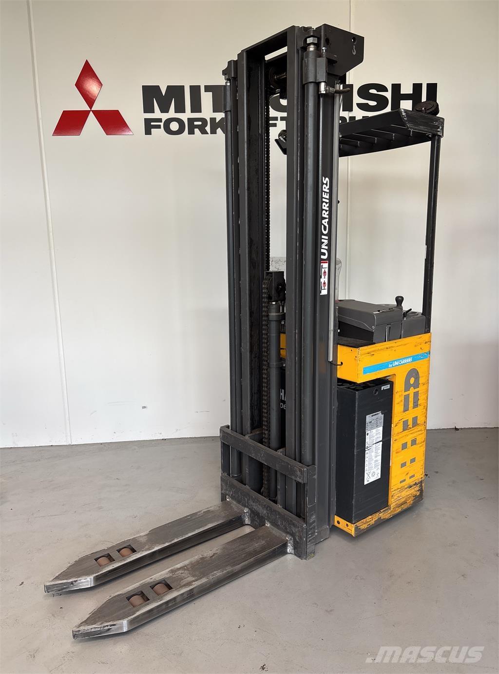 Atlet ASN200 شاحنات مناولة ذاتية الدفع