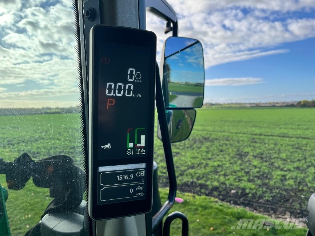 John Deere 6120 M الجرارات