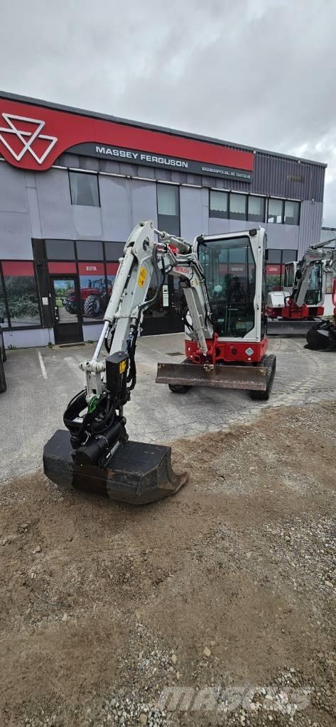 Takeuchi TB 325 R حفارات صغيرة أقل من 7 طن (حفارات صغيرة)