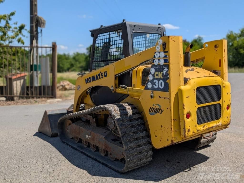 Komatsu CK 30-1 لوادر صغيرة