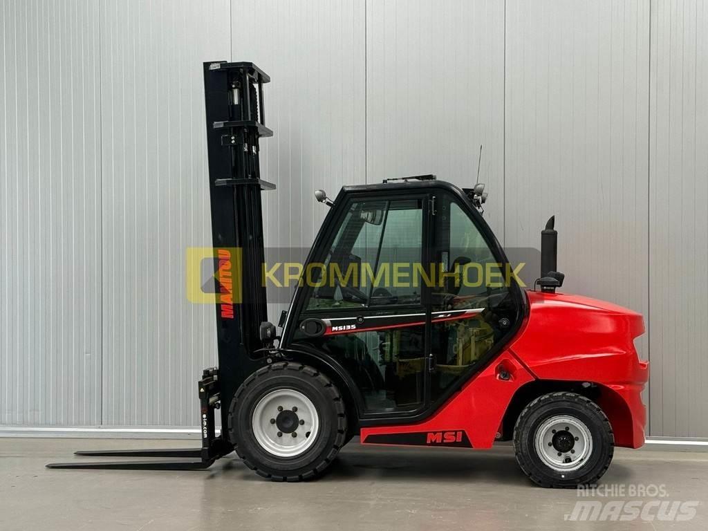 Manitou MSI 35 شاحنات الديزل