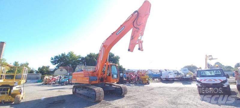 Doosan DX300 LC حفارات زحافة