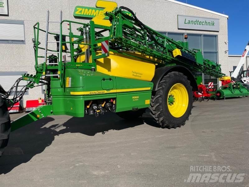 John Deere R952i الرشاشات
