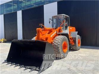 Hitachi LX 210 E لوادر بعجل