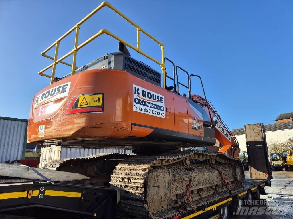 Hitachi ZX 300 LC-7 حفارات زحافة