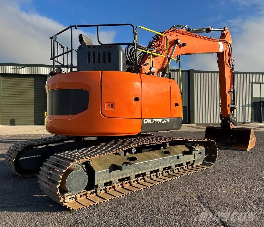 Doosan DX235LCR-7 حفارات زحافة