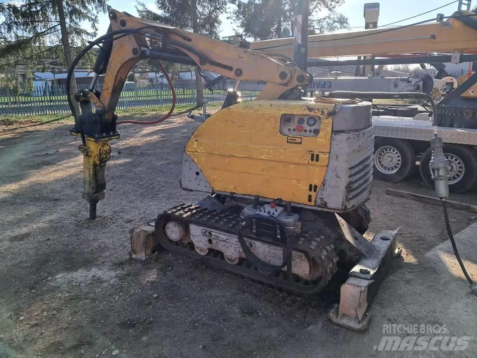 Brokk 180 حفارات صغيرة أقل من 7 طن (حفارات صغيرة)