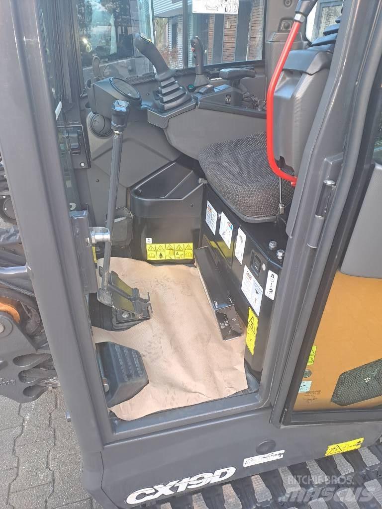 CASE CX 19 D حفارات صغيرة أقل من 7 طن (حفارات صغيرة)