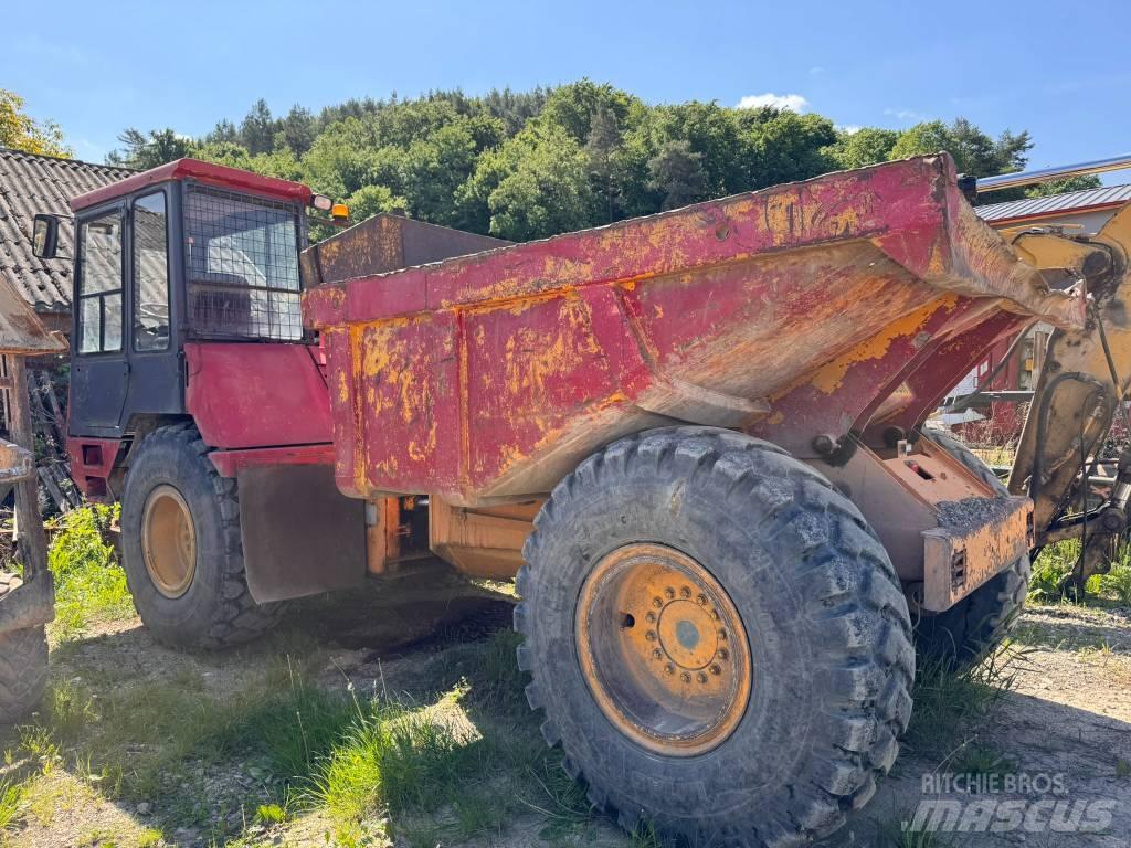 JCB 712 ساحبات مفصلية