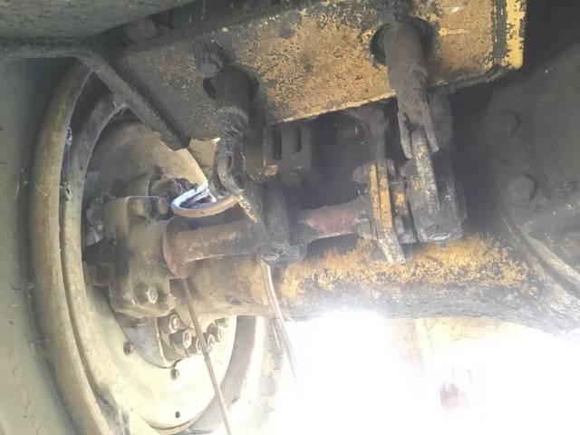 CAT 980 B لوادر بعجل