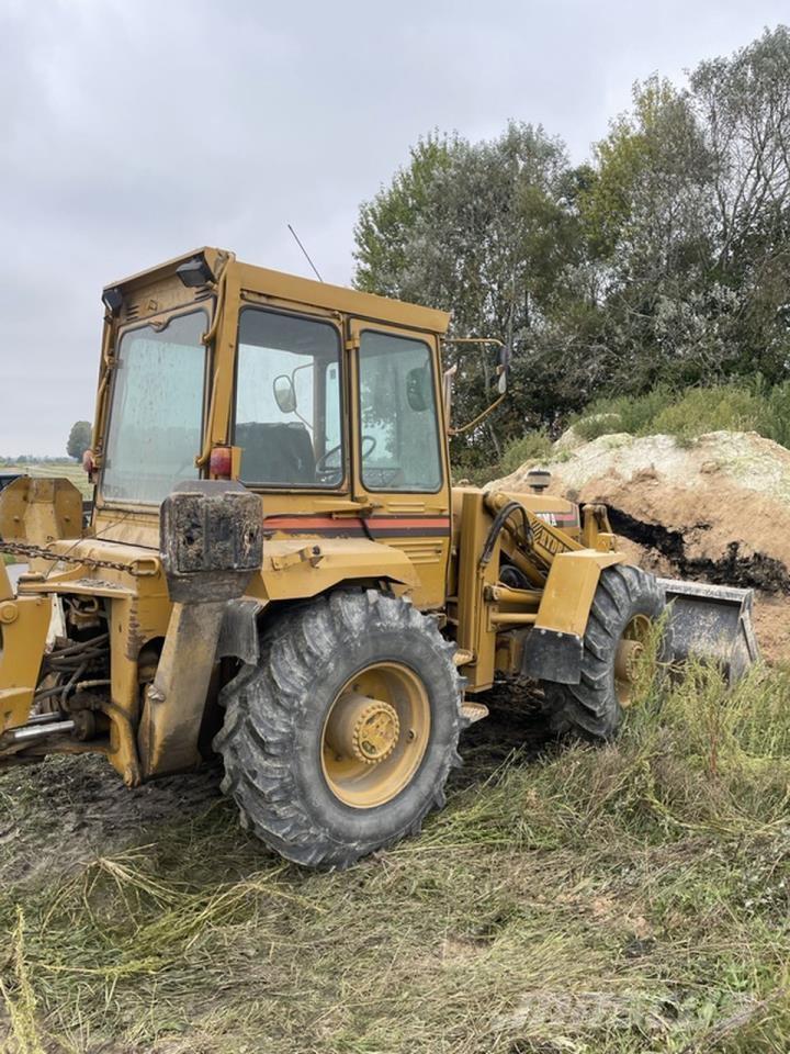 Hydrema 807 لوادر ذات جرافات عكسية